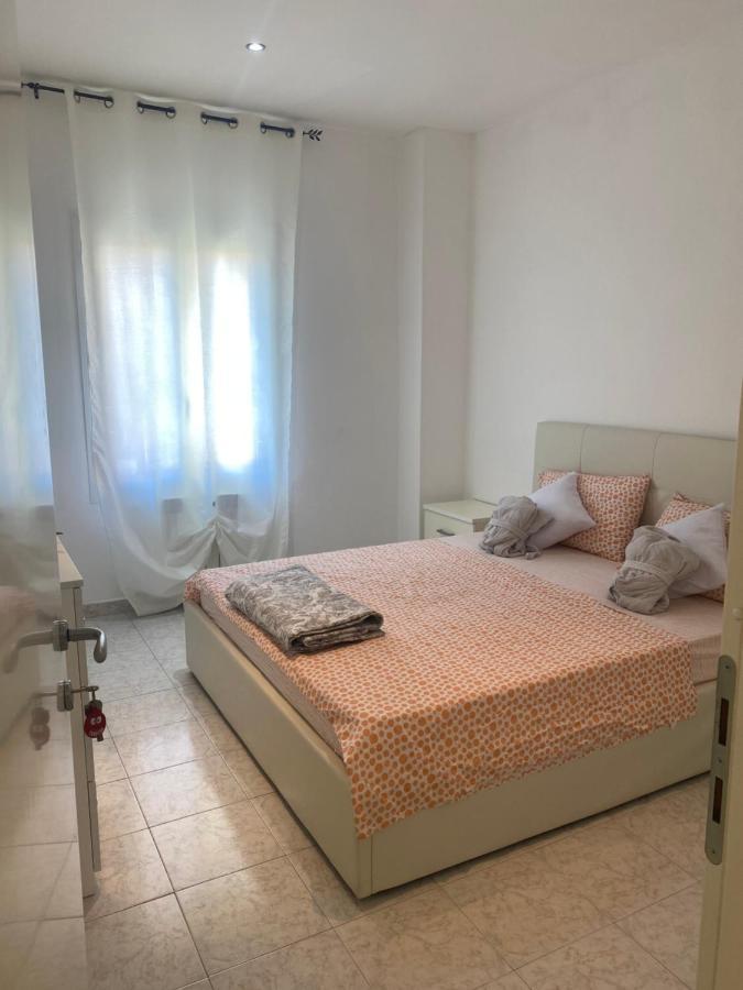 Hotel La Casa Del Giglio à Albenga Extérieur photo