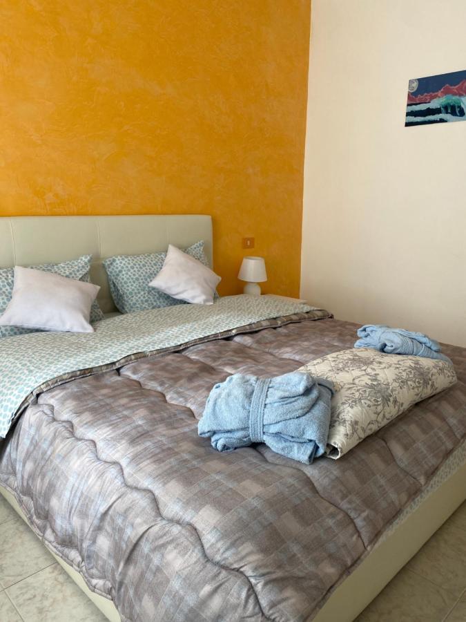 Hotel La Casa Del Giglio à Albenga Extérieur photo