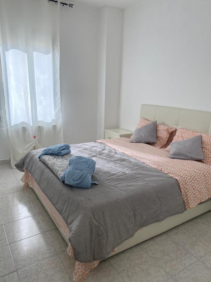 Hotel La Casa Del Giglio à Albenga Extérieur photo
